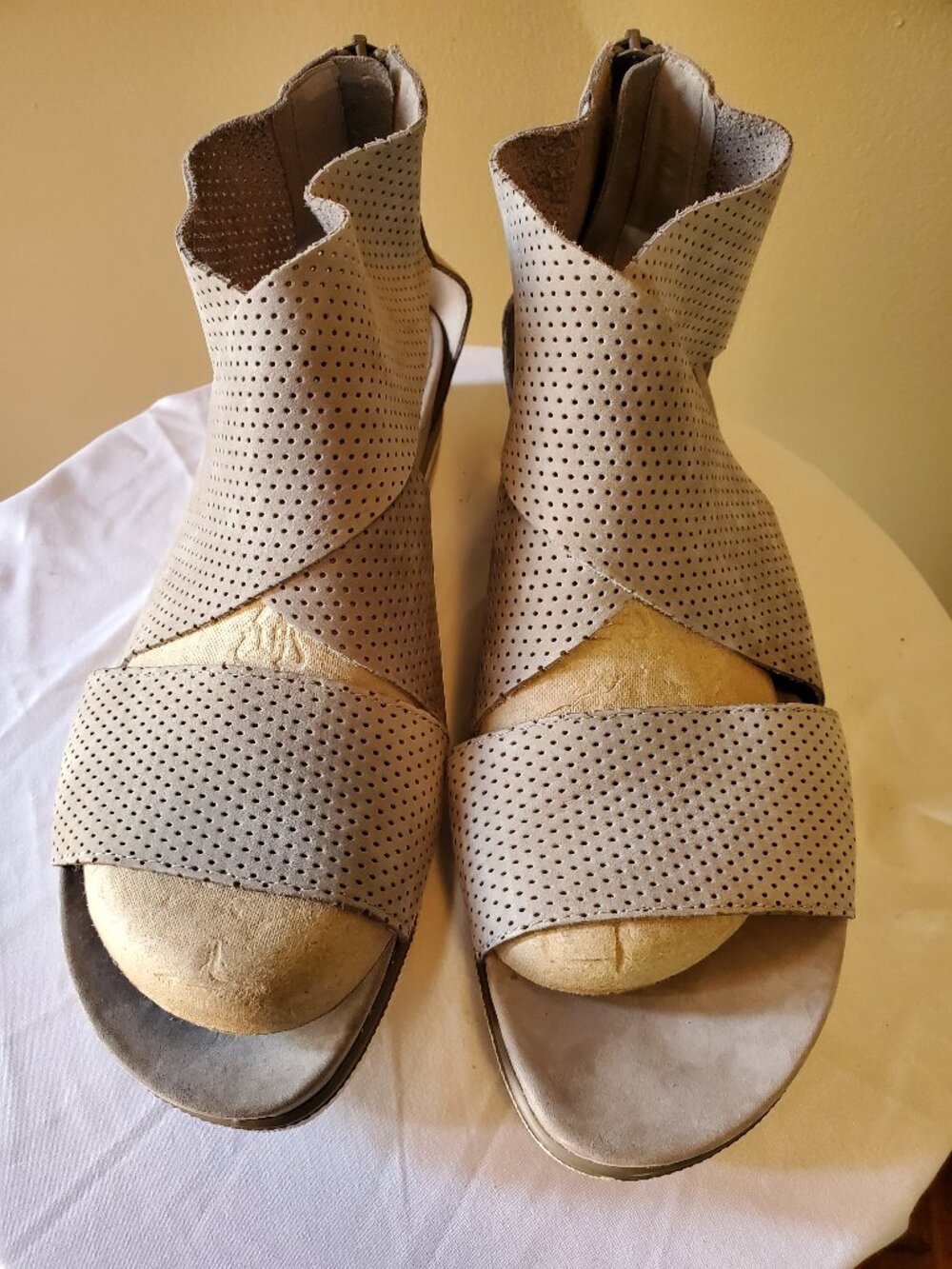 Eileen Fisher sandals